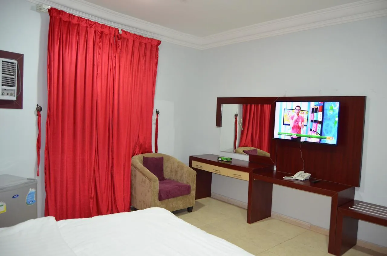 מלון דמאם Jak Furnished Apartements 0*,