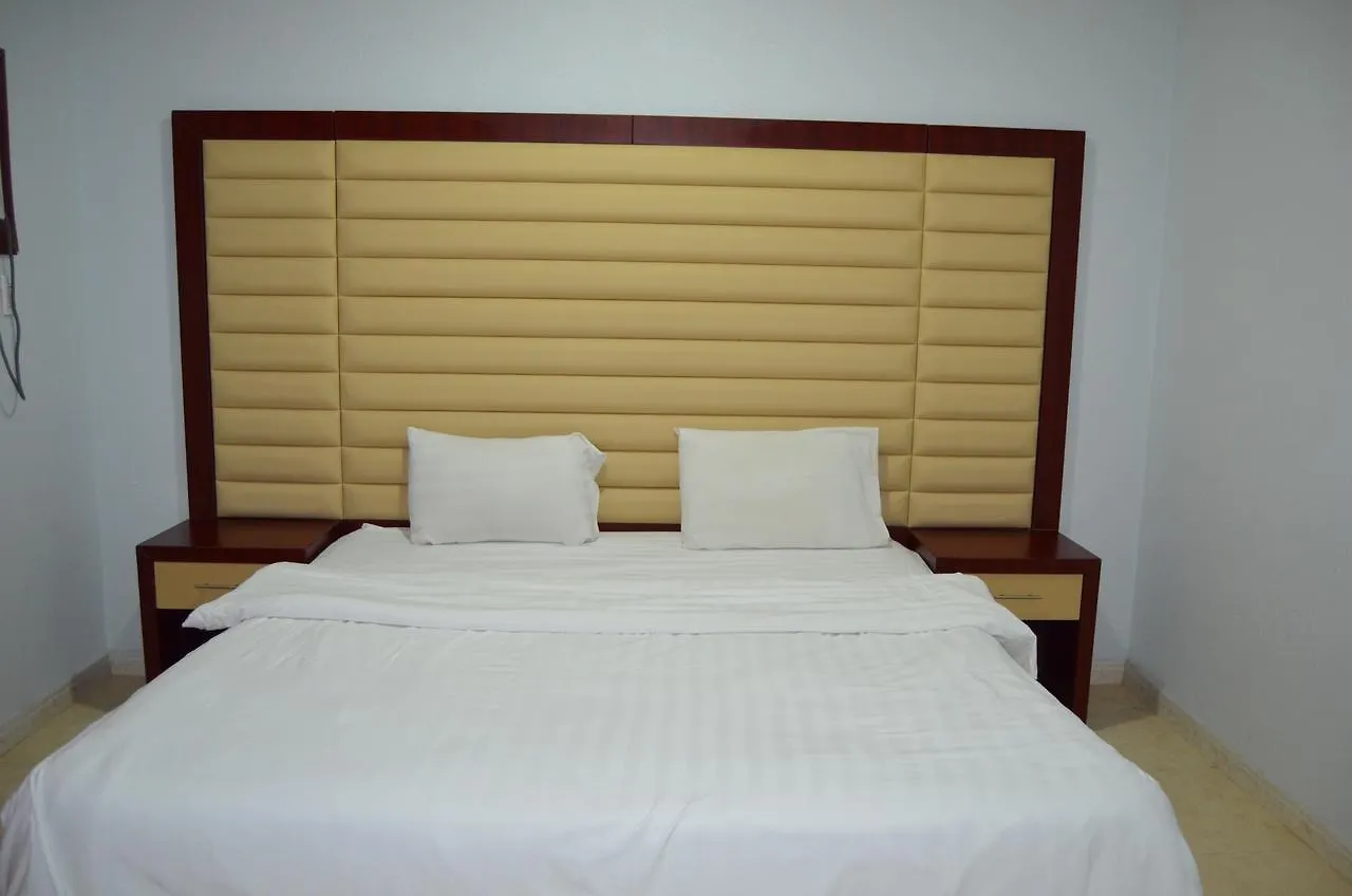 מלון דירות מלון דמאם Jak Furnished Apartements